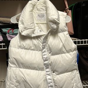 Fun white puffer vest by Athleta